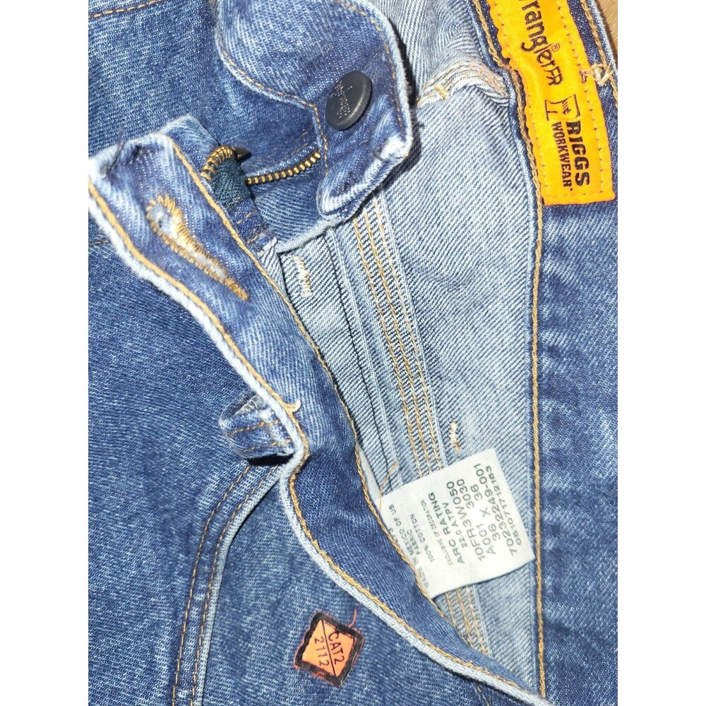 Lot of 2 Wrangler FR Riggs Workwear Jeans 36x36 Flame Resistant Denim CAT2 - Picture 3 of 4